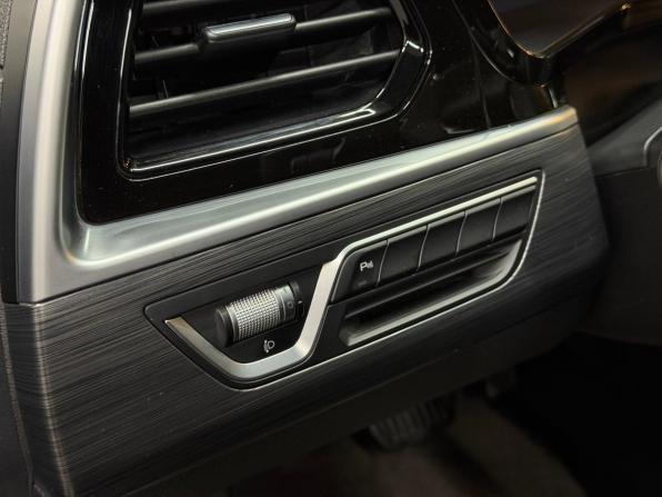 Geely Tugella I с пробегом 2023 года, цена 3 297 000 рублей, 49000 км, внедорожник, Автокод Объявления
