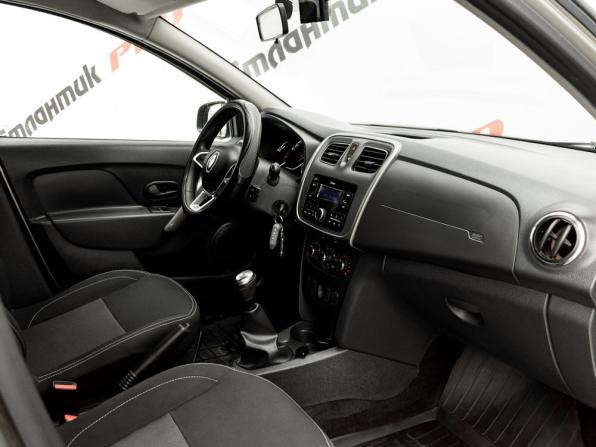 Renault Sandero II Рестайлинг с пробегом 2021 года, цена 1 475 000 рублей, 36903 км, хэтчбек, Автокод Объявления