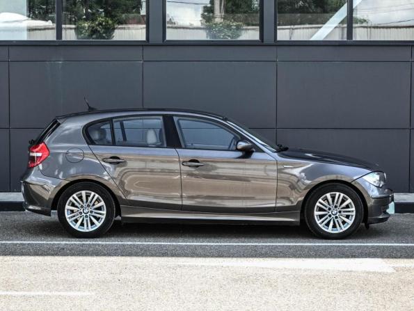 BMW 1 серии I (E81/E82/E87/E88) Рестайлинг с пробегом 2007 года, цена 884 000 рублей, 276703 км, хэтчбек, Автокод Объявления
