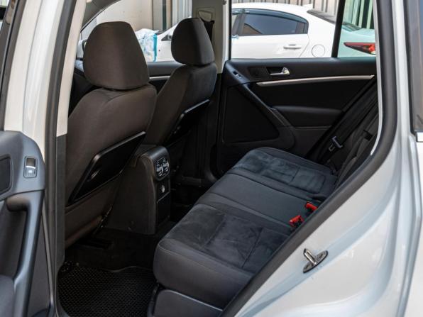Volkswagen Tiguan I Рестайлинг с пробегом 2014 года, цена 1 668 000 рублей, 95661 км, внедорожник, Автокод Объявления