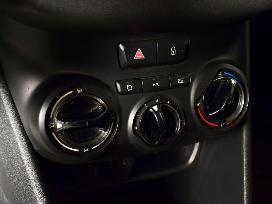 Peugeot 208 I Кемерово  - изображение 16