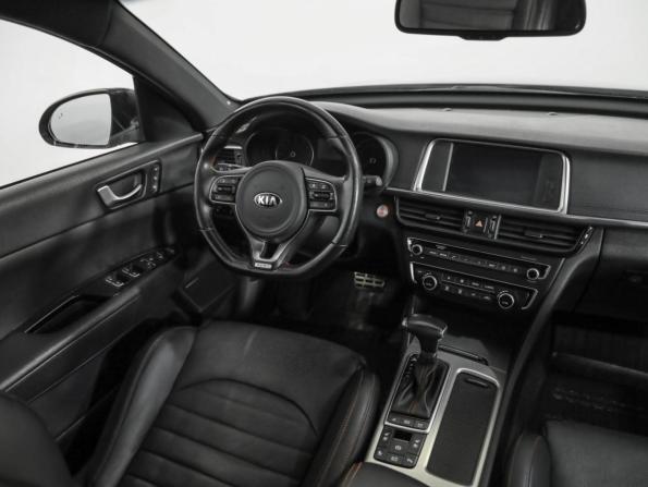 Kia Optima IV с пробегом 2018 года, цена 1 999 000 рублей, 132401 км, седан, Автокод Объявления