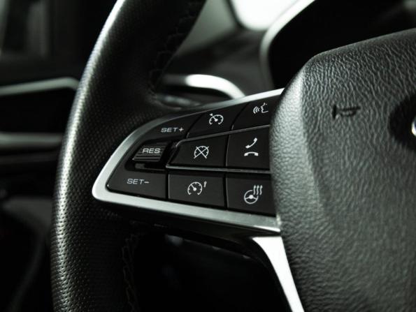 Lada (ВАЗ) Vesta I Рестайлинг (NG) с пробегом 2024 года, цена 1 399 700 рублей, 76000 км, универсал, Автокод Объявления