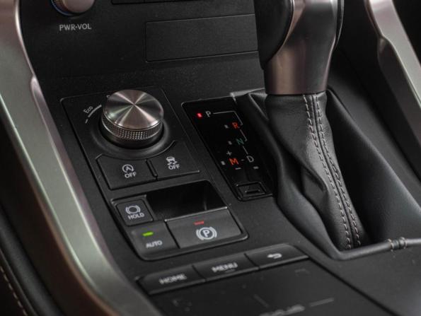 Lexus NX I Рестайлинг с пробегом 2017 года, цена 2 999 000 рублей, 128586 км, внедорожник, Автокод Объявления