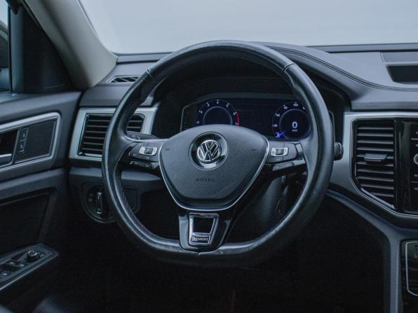 Volkswagen Teramont I с пробегом 2018 года, цена 3 737 000 рублей, 131055 км, внедорожник, Автокод Объявления