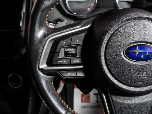 Subaru XV II с пробегом 2018 года, цена 1 800 000 рублей, 93000 км, внедорожник, Автокод Объявления