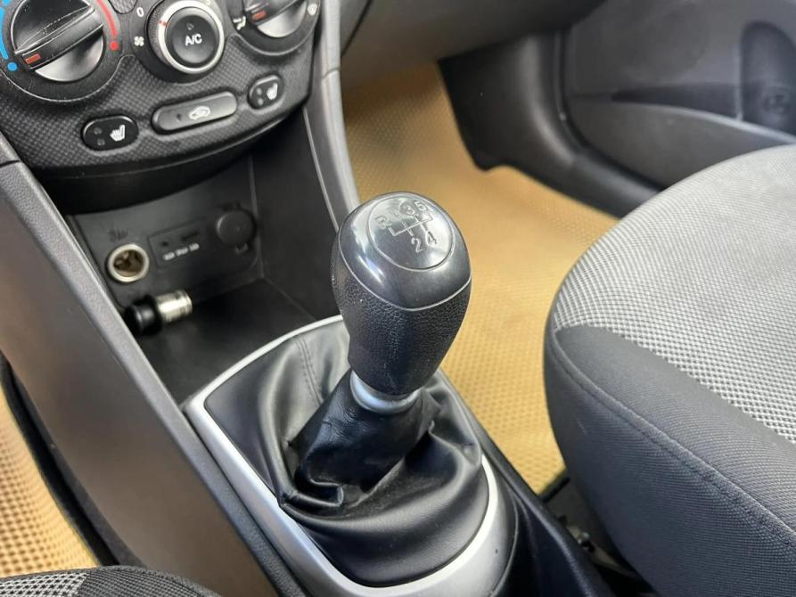 Hyundai Solaris I Прокопьевск  - изображение 16