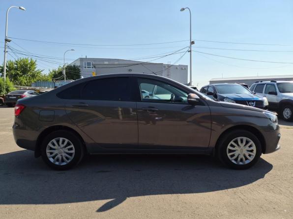 Lada (ВАЗ) Vesta I с пробегом 2022 года, цена 1 250 000 рублей, 69133 км, седан, Автокод Объявления