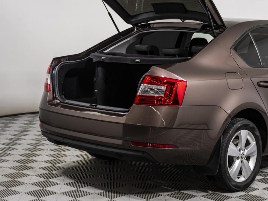 Skoda Octavia III (A7) Рестайлинг Москва  - изображение 19