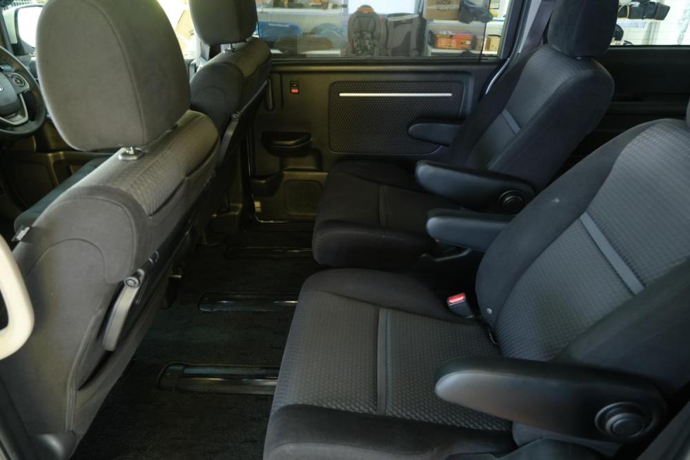 Honda Stepwgn V Омск  - изображение 22