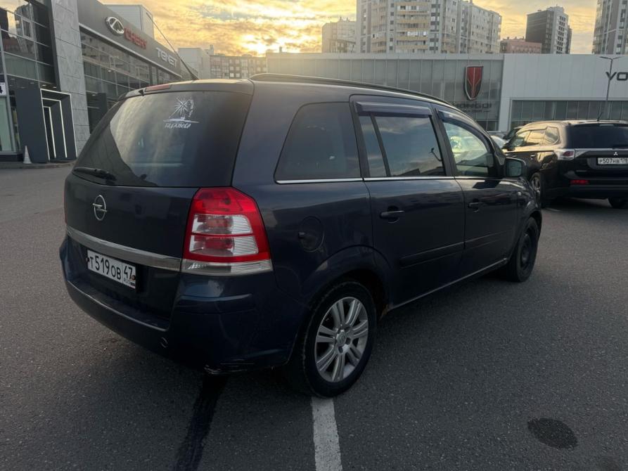 Opel Zafira B Рестайлинг Санкт-Петербург  - изображение 3
