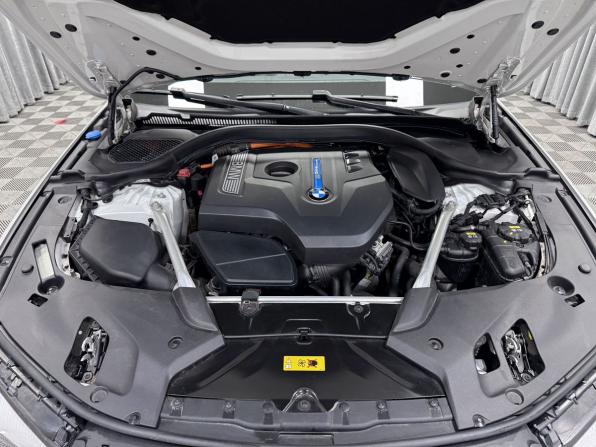 BMW 5 серии VII (G30/G31/G38) с пробегом 2020 года, цена 3 300 000 рублей, 113138 км, седан, Автокод Объявления