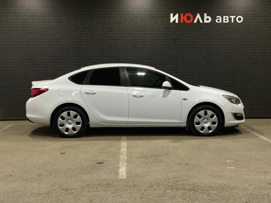 Opel Astra J Рестайлинг Челябинск  - изображение 4