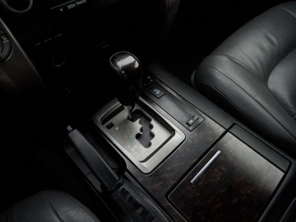 Toyota Land Cruiser 200 Series с пробегом 2008 года, цена 2 390 000 рублей, 387192 км, внедорожник, Автокод Объявления