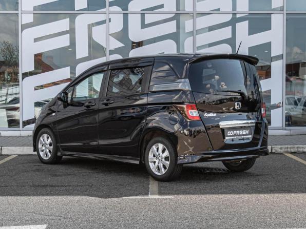 Honda Freed I Рестайлинг с пробегом 2010 года, цена 1 000 000 рублей, 229602 км, компактвэн, Автокод Объявления