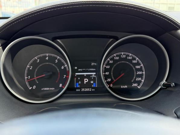 Mitsubishi Outlander II Рестайлинг с пробегом 2010 года, цена 920 000 рублей, 252000 км, внедорожник, Автокод Объявления