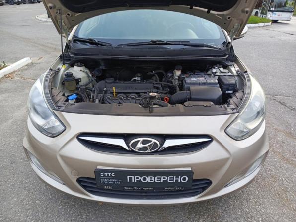 Hyundai Solaris I с пробегом 2013 года, цена 794 000 рублей, 163557 км, седан, Автокод Объявления