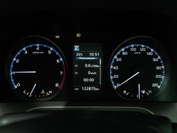 Toyota RAV4 IV (XA40) с пробегом 2015 года, цена 2 300 000 рублей, 122900 км, внедорожник, Автокод Объявления
