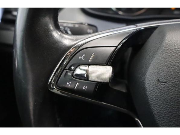 Skoda Rapid II с пробегом 2020 года, цена 1 635 000 рублей, 165468 км, лифтбек, Автокод Объявления