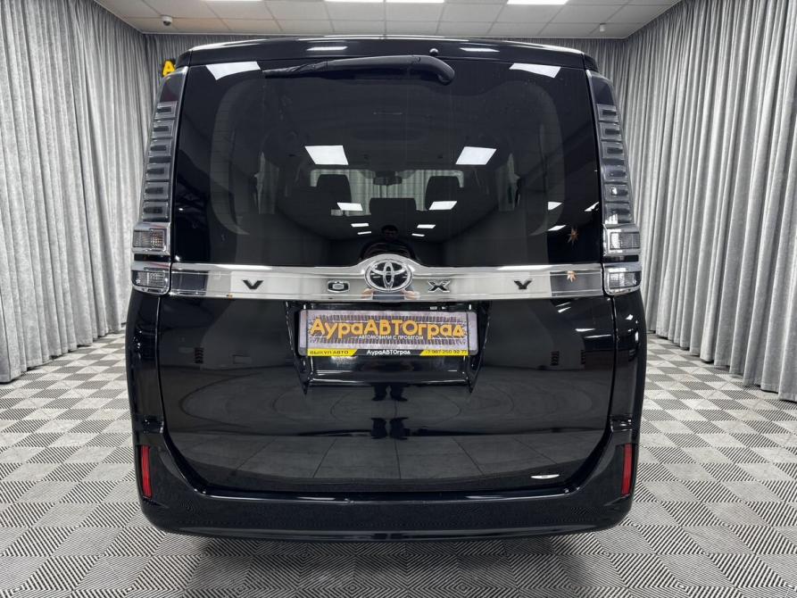 Toyota Voxy III (R80) Рестайлинг Стерлитамак  - изображение 12