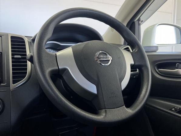 Nissan Wingroad III (Y12) с пробегом 2016 года, цена 1 030 000 рублей, 110764 км, универсал, Автокод Объявления