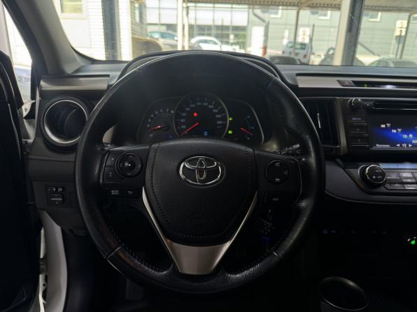 Toyota RAV4 IV (XA40) с пробегом 2014 года, цена 1 570 000 рублей, 206090 км, внедорожник, Автокод Объявления