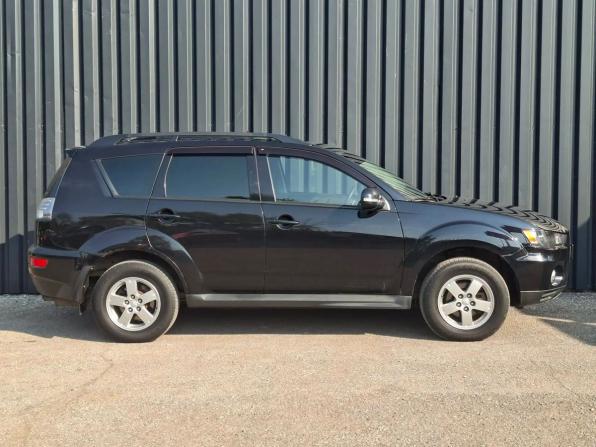 Mitsubishi Outlander II Рестайлинг с пробегом 2011 года, цена 998 000 рублей, 261000 км, внедорожник, Автокод Объявления