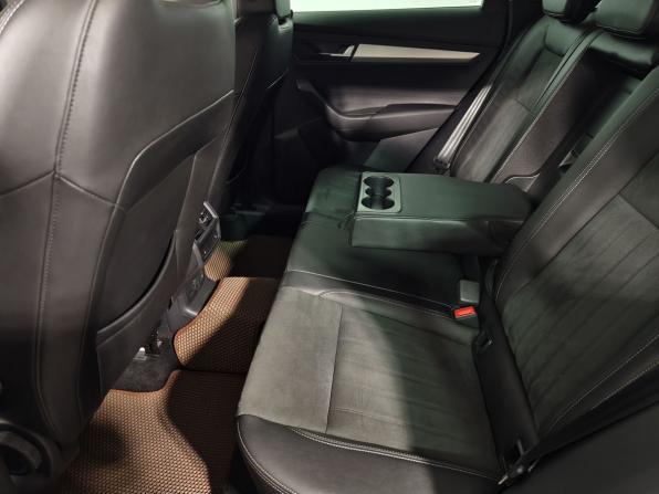 Skoda Karoq I с пробегом 2020 года, цена 1 990 000 рублей, 140505 км, внедорожник, Автокод Объявления
