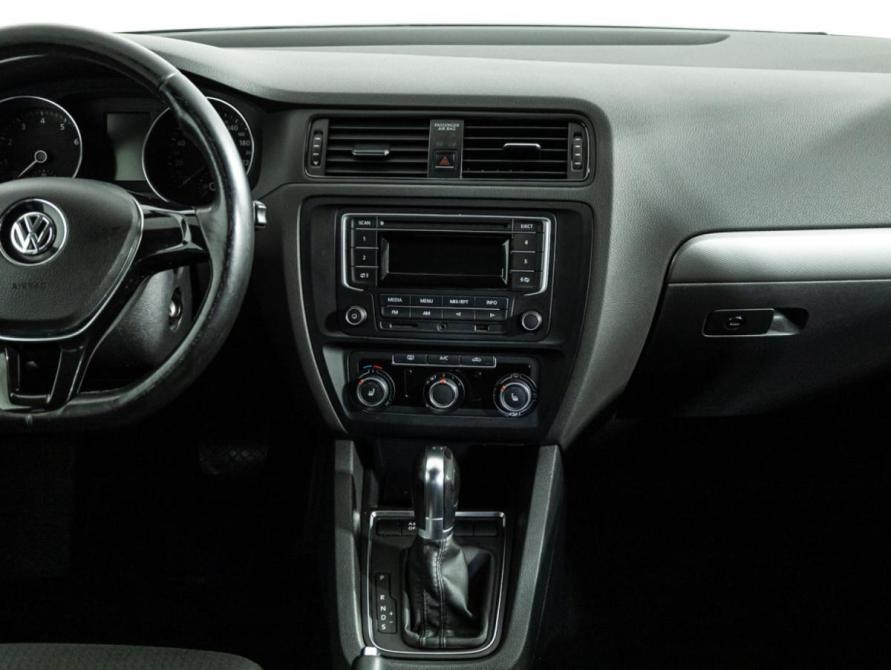 Volkswagen Jetta VI Рестайлинг Санкт-Петербург  - изображение 15