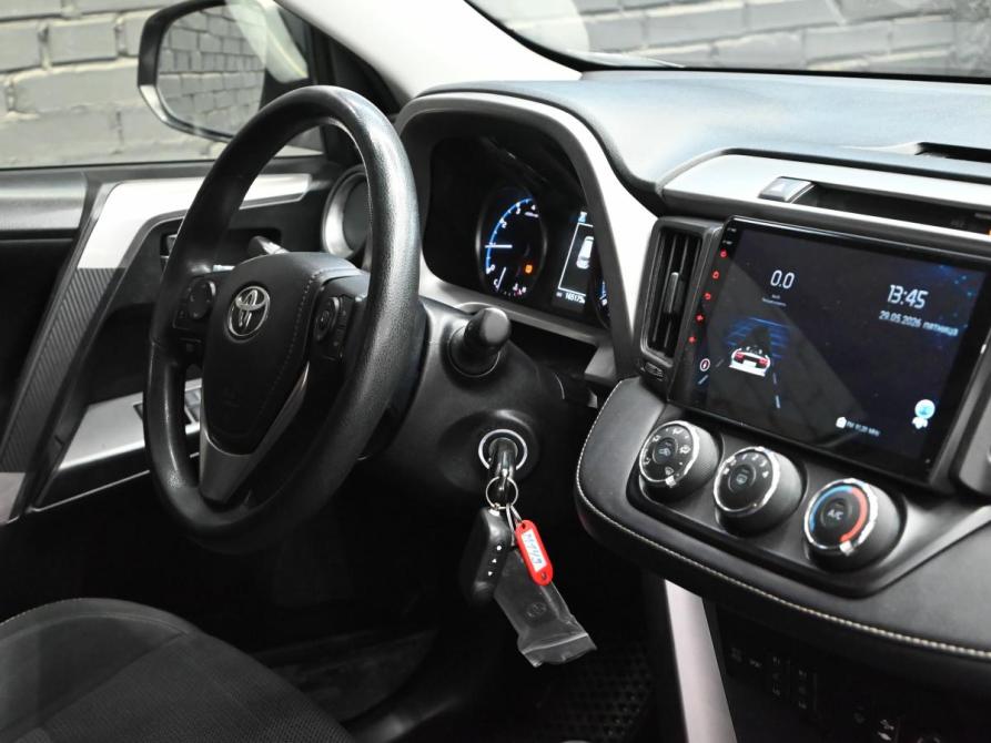 Toyota RAV4 IV (XA40) Рестайлинг Екатеринбург  - изображение 12