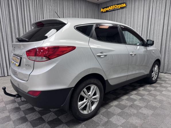 Hyundai ix35 I с пробегом 2011 года, цена 1 200 000 рублей, 232722 км, внедорожник, Автокод Объявления