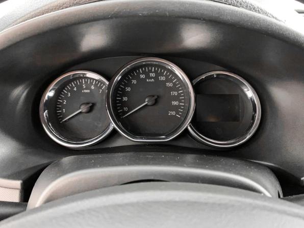 Renault Logan II с пробегом 2018 года, цена 760 000 рублей, 155450 км, седан, Автокод Объявления