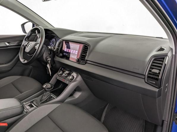 Skoda Karoq I с пробегом 2021 года, цена 2 595 000 рублей, 69767 км, внедорожник, Автокод Объявления
