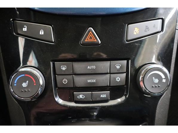 Chevrolet Orlando I с пробегом 2013 года, цена 1 099 000 рублей, 160092 км, компактвэн, Автокод Объявления