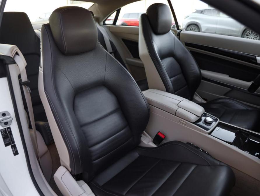 Mercedes-Benz E-Класс IV (W212 S212 C207) Рестайлинг Санкт-Петербург  - изображение 28
