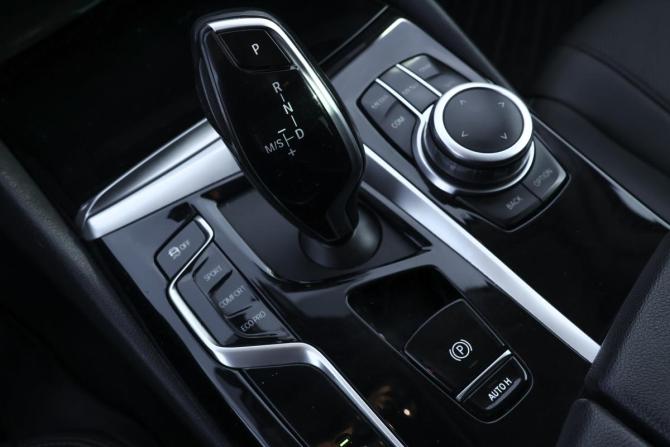 BMW 5 серии VII (G30/G31/G38) Рестайлинг с пробегом 2021 года, цена 2 848 000 рублей, 273713 км, седан, Автокод Объявления