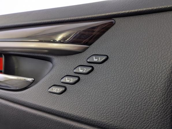 Lexus ES VI Рестайлинг с пробегом 2015 года, цена 1 850 000 рублей, 232902 км, седан, Автокод Объявления