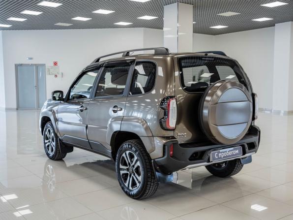 Lada (ВАЗ) Niva Travel I с пробегом 2025 года, цена 1 471 000 рублей, 5890 км, внедорожник, Автокод Объявления