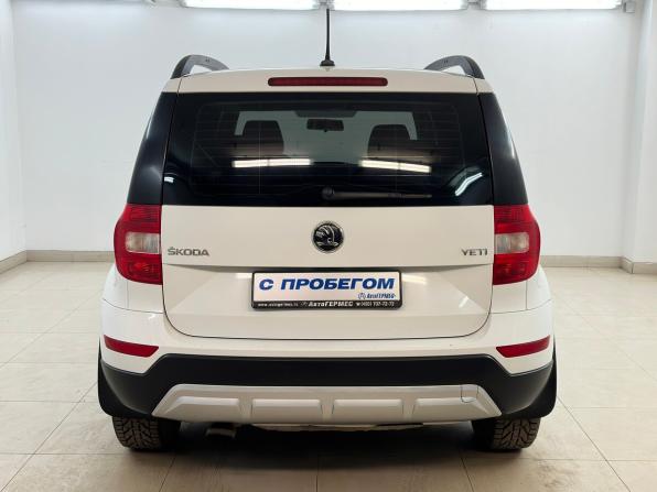 Skoda Yeti I Рестайлинг с пробегом 2018 года, цена 1 415 000 рублей, 208195 км, внедорожник, Автокод Объявления