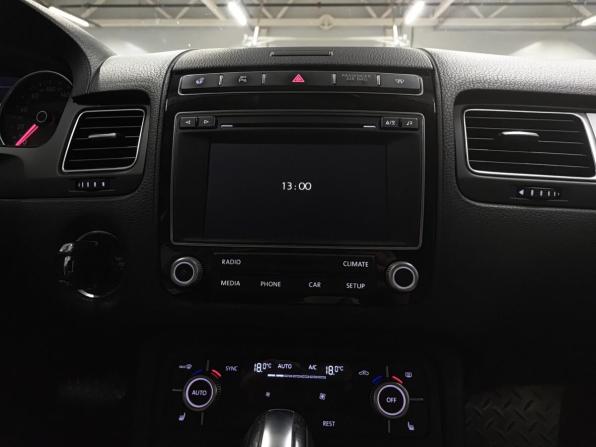 Volkswagen Touareg II Рестайлинг с пробегом 2015 года, цена 2 426 000 рублей, 221734 км, внедорожник, Автокод Объявления