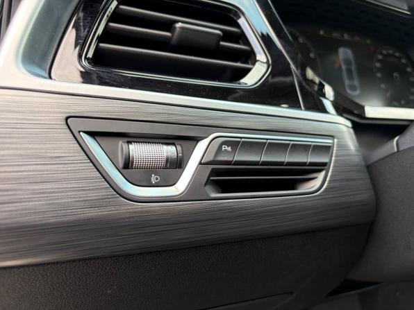 Geely Tugella I Рестайлинг с пробегом 2023 года, цена 2 695 000 рублей, 63455 км, внедорожник, Автокод Объявления