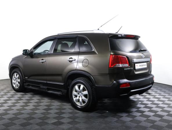Kia Sorento II с пробегом 2010 года, цена 1 103 000 рублей, 307789 км, внедорожник, Автокод Объявления