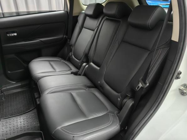 Mitsubishi Outlander III Рестайлинг 3 с пробегом 2020 года, цена 2 598 000 рублей, 109000 км, внедорожник, Автокод Объявления