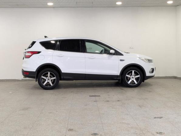 Ford Kuga II Рестайлинг с пробегом 2017 года, цена 1 490 000 рублей, 172633 км, внедорожник, Автокод Объявления