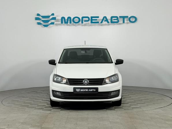 Volkswagen Polo V Рестайлинг с пробегом 2018 года, цена 1 190 000 рублей, 87000 км, седан, Автокод Объявления
