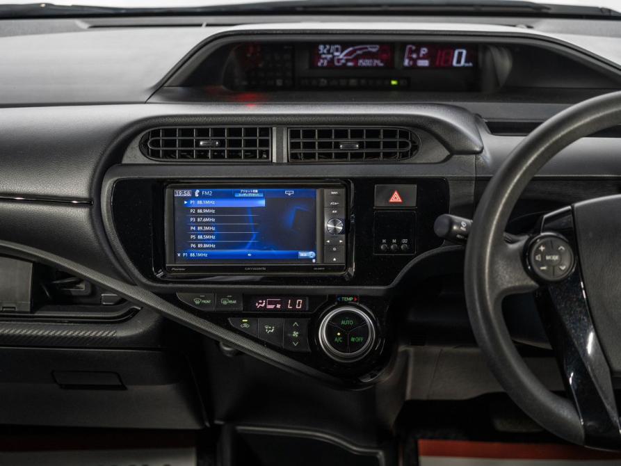 Toyota Aqua I Рестайлинг Иркутск  - изображение 12