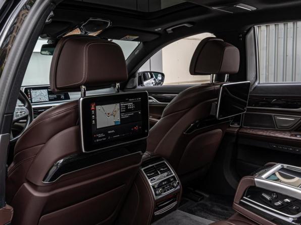 BMW 7 серии VI (G11/G12) Рестайлинг с пробегом 2020 года, цена 5 799 000 рублей, 193172 км, седан, Автокод Объявления