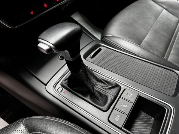 Kia Sorento III Prime Рестайлинг с пробегом 2019 года, цена 2 700 000 рублей, 91092 км, внедорожник, Автокод Объявления