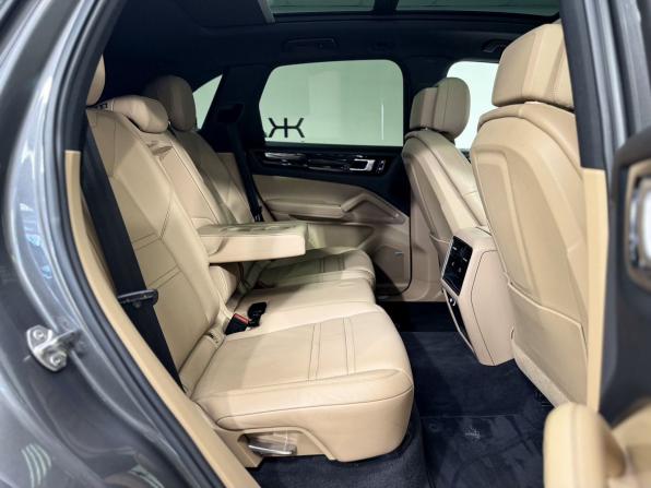 Porsche Cayenne III с пробегом 2019 года, цена 4 950 000 рублей, 186083 км, внедорожник, Автокод Объявления