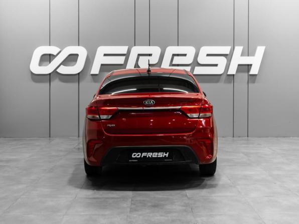 Kia Rio IV с пробегом 2018 года, цена 1 099 000 рублей, 188252 км, седан, Автокод Объявления